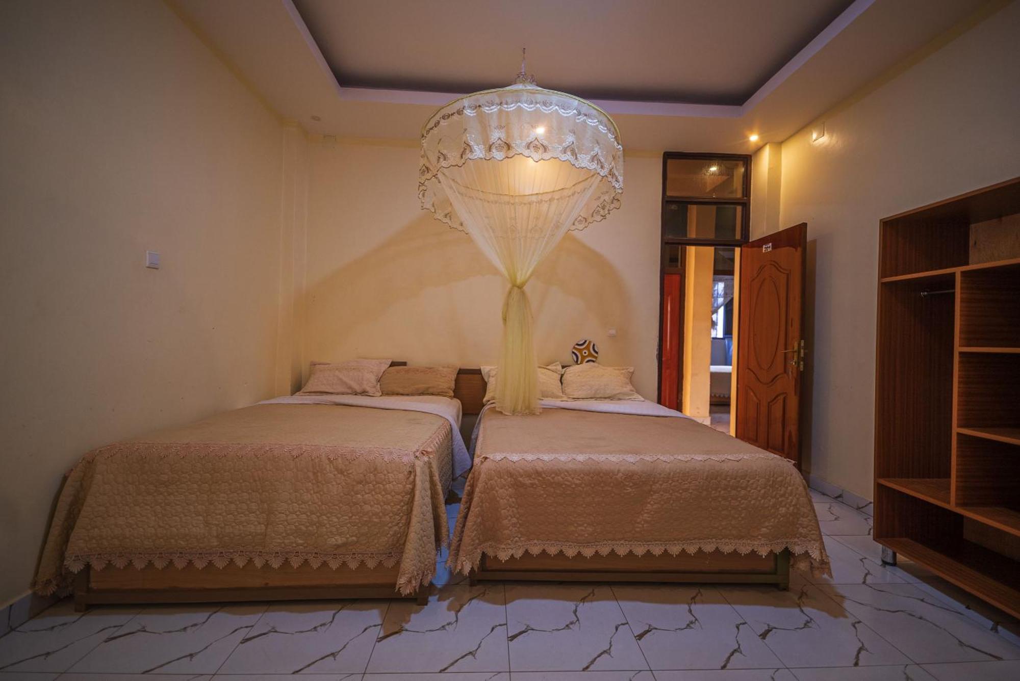 Anna Gold Hotel קיגאלי מראה חיצוני תמונה